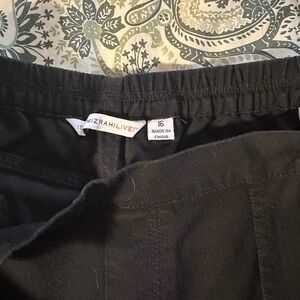 Isaac Mizrahi Black Straight Leg Pants with Elastic Waistband